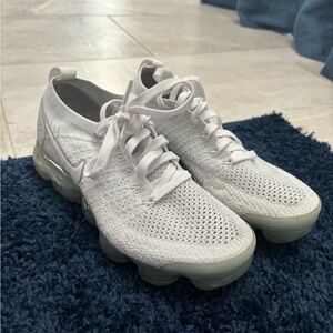 Nike vapor max size 7